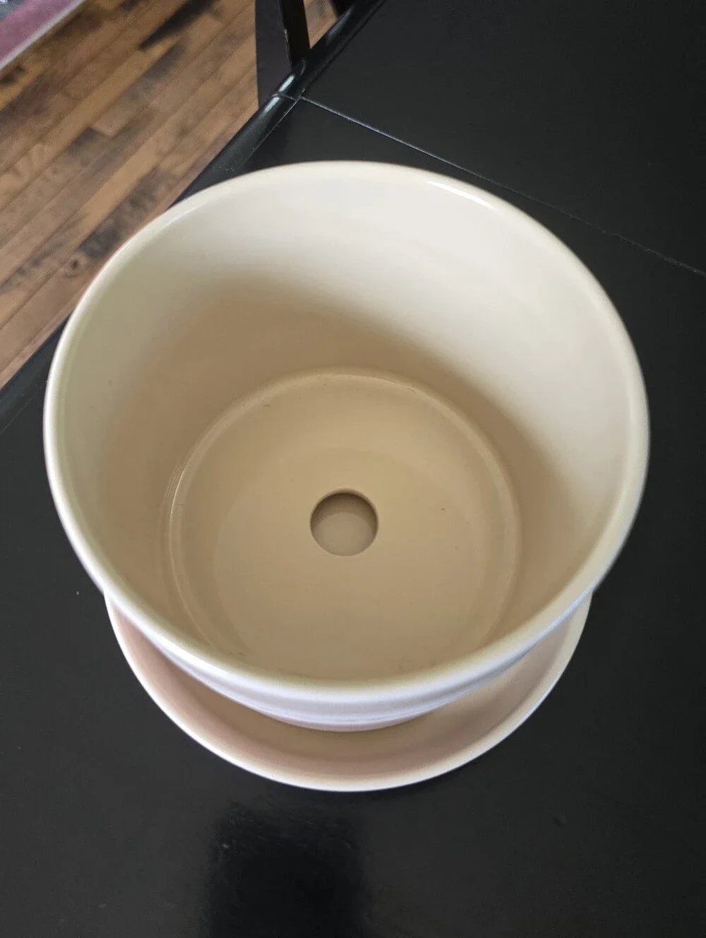 Le Creuset Shell Pink Herb Planter, 14 cm